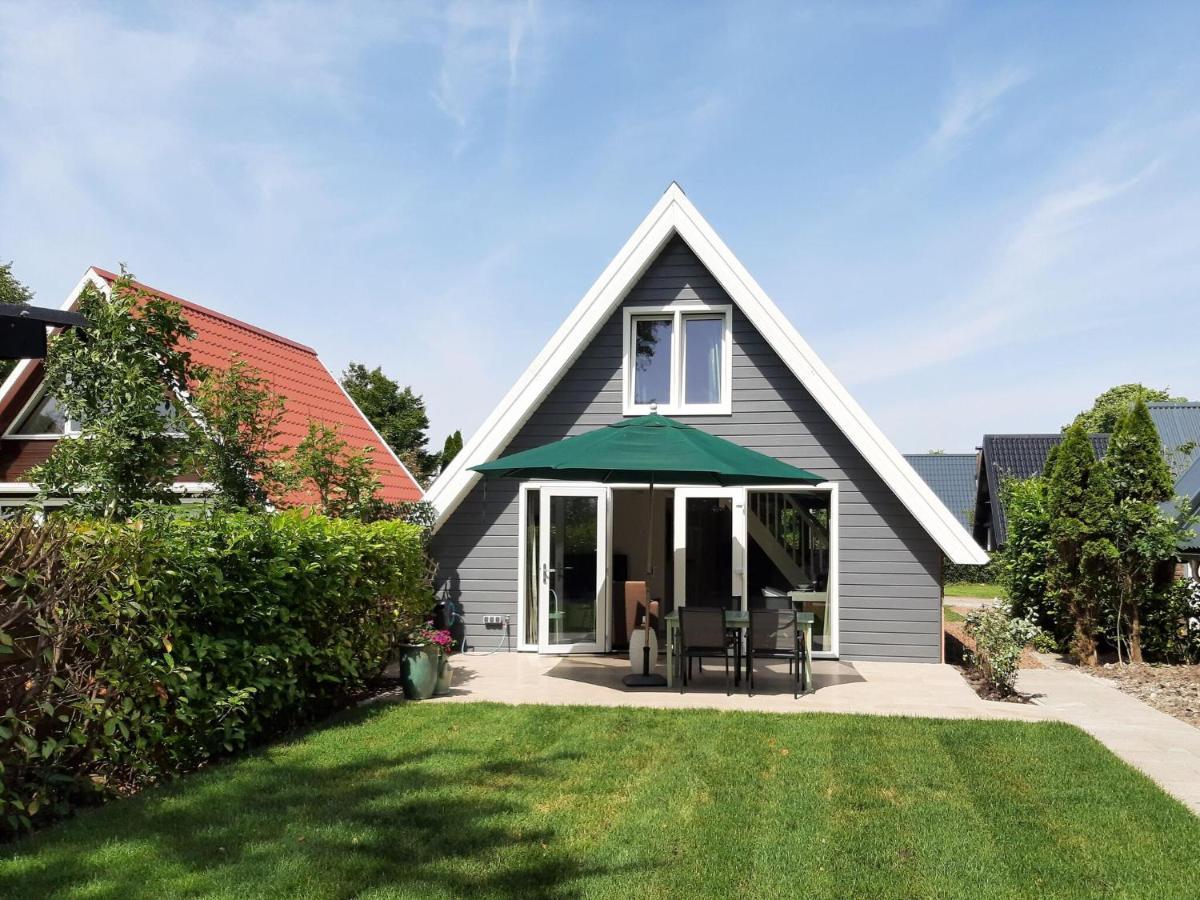Stylish Holiday Home By The Sea Tuitjenhorn ภายนอก รูปภาพ